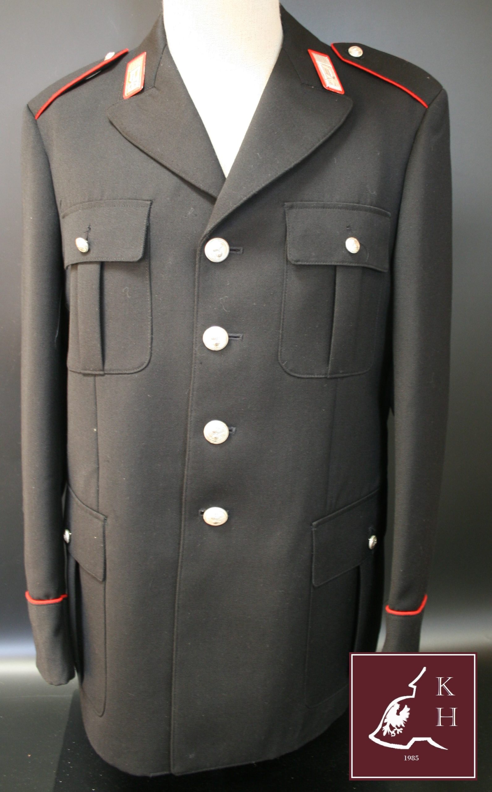 ITALIAN CARABINIERI BLACK WINTER UNIFORM JACKET - SURPLUS - Karl Häuser